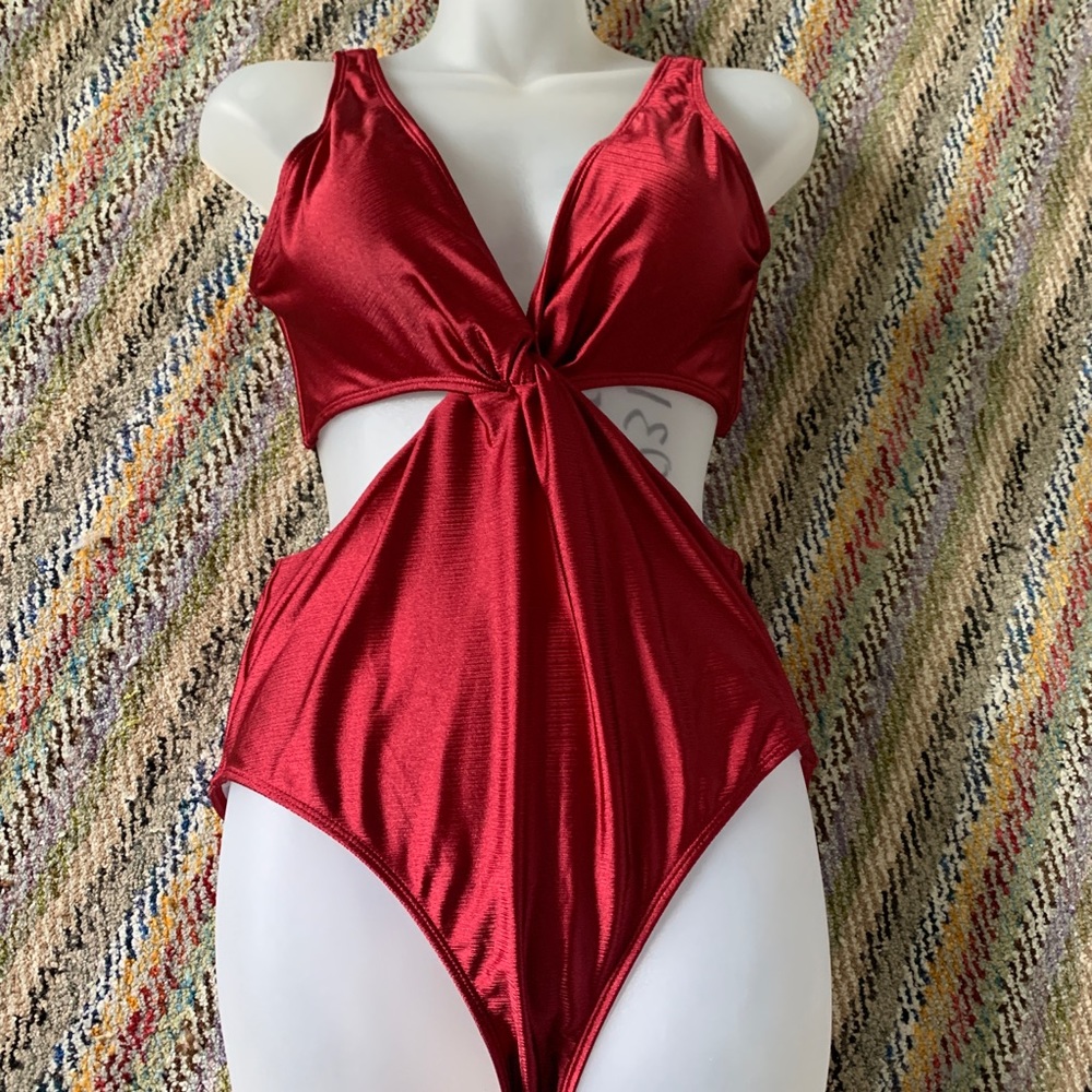 One Piece Cupshe Bathing Suit(N1)